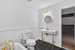 149 Regent St, Bushkill, PA 18324 - Photo 29