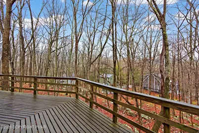  149 Regent Street, Bushkill, PA 18324 - Photo 5