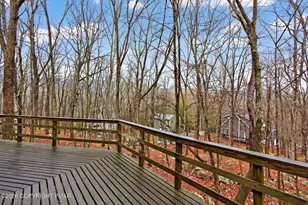 149 Regent St, Bushkill, PA 18324 - Photo 5