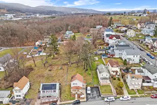 2016 Price St, Scranton, PA 18504 - Photo 5