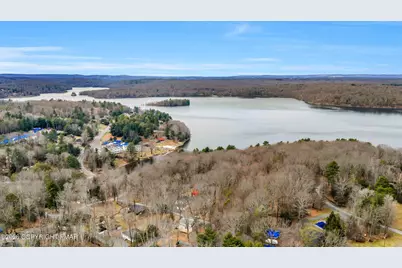  107 Juniper Drive, Greentown, PA 18426 - Photo 15