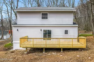 107 Juniper Dr, Greentown, PA 18426 - Photo 7