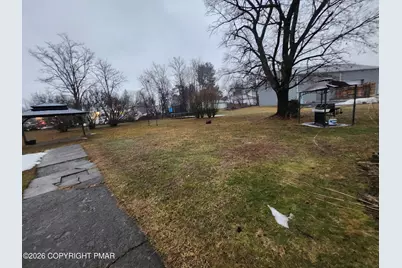  223 Howard Street, Stroudsburg, PA 18360 - Photo 39