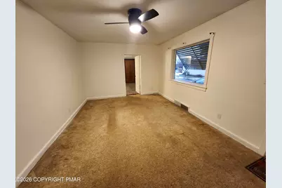  223 Howard Street, Stroudsburg, PA 18360 - Photo 17