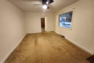 223 Howard St, Stroudsburg, PA 18360 - Photo 17