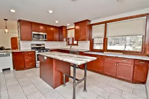 2327 Wigwam Park Rd, Stroudsburg, PA 18360 - Photo 11