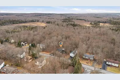  779 Country Place Drive, Tobyhanna, PA 18466 - Photo 29