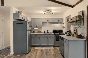 779 Country Pl Dr, Tobyhanna, PA 18466 - Photo 11