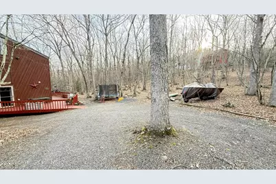  5933 Decker Road, Bushkill, PA 18324 - Photo 3