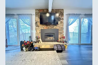  5933 Decker Road, Bushkill, PA 18324 - Photo 7