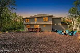 235 Jackie Ct, East Stroudsburg, PA 18302 - Photo 7