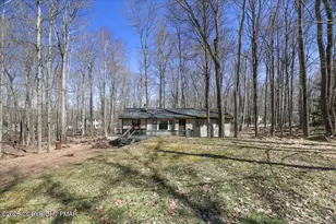 2373 Locust Ridge Rd, Pocono Lake, PA 18347 - Photo 27