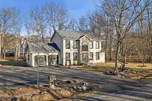 108 Pipher Rd, Bushkill, PA 18324 - Photo 1