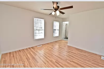  108 Pipher Road, Bushkill, PA 18324 - Photo 5