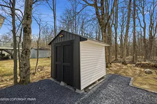 9050 Idlewild Dr, Tobyhanna, PA 18466 - Photo 7