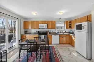 185 Salisbury Rd, Bushkill, PA 18324 - Photo 15