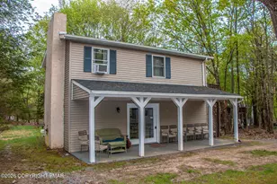 120 Woodland Pl, Blakeslee, PA 18610 - Photo 1