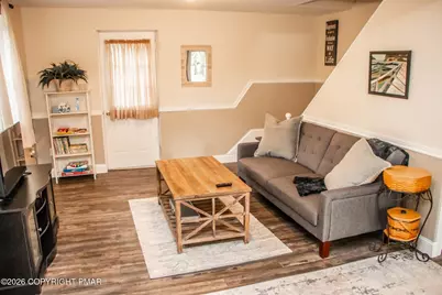  120 Woodland Place, Blakeslee, PA 18610 - Photo 5