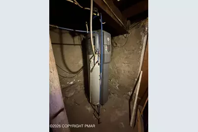  81 Carroll Street, Pittston, PA 18640 - Photo 13