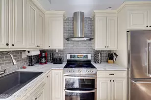 2933 Melody Ln, Tobyhanna, PA 18466 - Photo 9