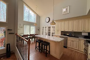 2933 Melody Ln, Tobyhanna, PA 18466 - Photo 15