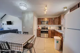 21 Middle Village Way, Tannersville, PA 18372 - Photo 3