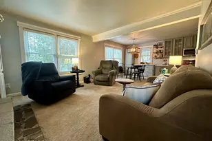 337 Clubhouse Dr, East Stroudsburg, PA 18302 - Photo 3