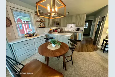  337 Clubhouse Drive, East Stroudsburg, PA 18302 - Photo 7