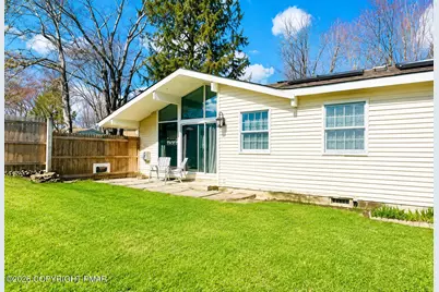  536 Highland Drive, East Stroudsburg, PA 18302 - Photo 5