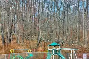 536 Highland Dr, East Stroudsburg, PA 18302 - Photo 33