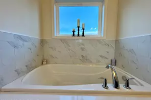 303 Ridge Rd, Stroudsburg, PA 18360 - Photo 23