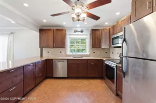 138 Maple Ave, East Stroudsburg, PA 18301 - Photo 13