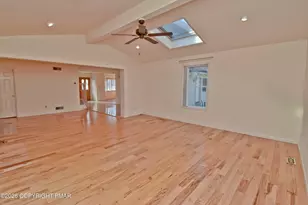 214 Sunrise Loop, Henryville, PA 18332 - Photo 17