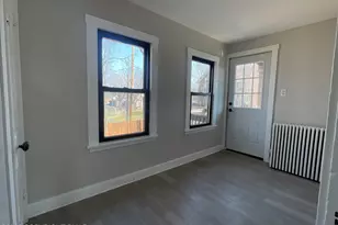 245 Washington St, East Stroudsburg, PA 18301 - Photo 3