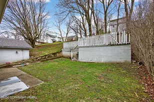 627-629 S Main St, Bangor, PA 18013 - Photo 11