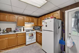 627-629 S Main St, Bangor, PA 18013 - Photo 35