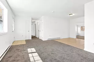 7648 Rainbow Dr, Tobyhanna, PA 18466 - Photo 9