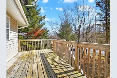  7648 Rainbow Drive, Tobyhanna, PA 18466 - Photo 5