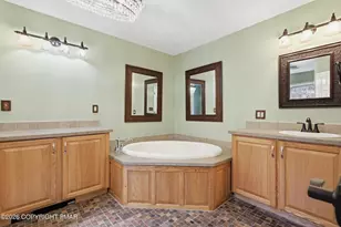 113 Cindy Ct, Newfoundland, PA 18445 - Photo 17