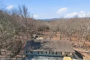 113 Cindy Ct, Newfoundland, PA 18445 - Photo 37