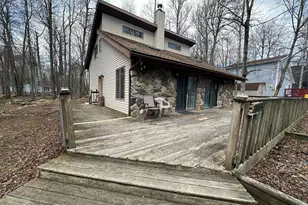 7272 Long Pine Dr, Tobyhanna, PA 18466 - Photo 3