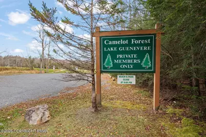  Sir Jeoffrey Ct 199, Pocono Lake, PA 18347 - Photo 3