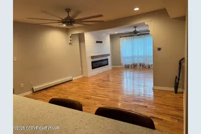  147 Summit Avenue, Pocono Summit, PA 18346 - Photo 5