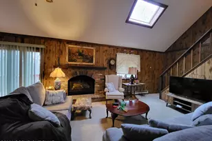 180 Dorchester Dr, Bushkill, PA 18324 - Photo 5