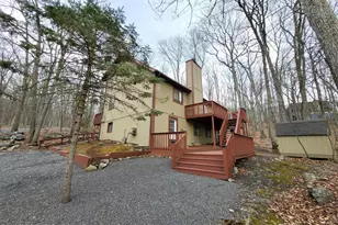 180 Dorchester Dr, Bushkill, PA 18324 - Photo 47