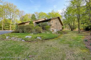 96 Wolf Hollow Rd, Lake Harmony, PA 18624 - Photo 89