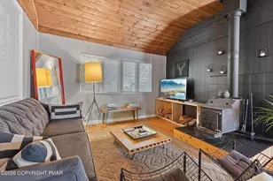 109 Sweet Pea Ln, Pocono Pines, PA 18350 - Photo 3