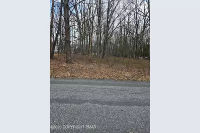  75 Cascade Drive, Effort, PA 18330 - Photo 3