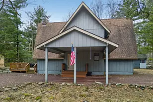 31 Boulder Rd, Lake Harmony, PA 18624 - Photo 3