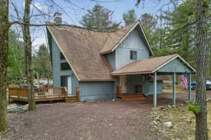 31 Boulder Rd, Lake Harmony, PA 18624 - Photo 1